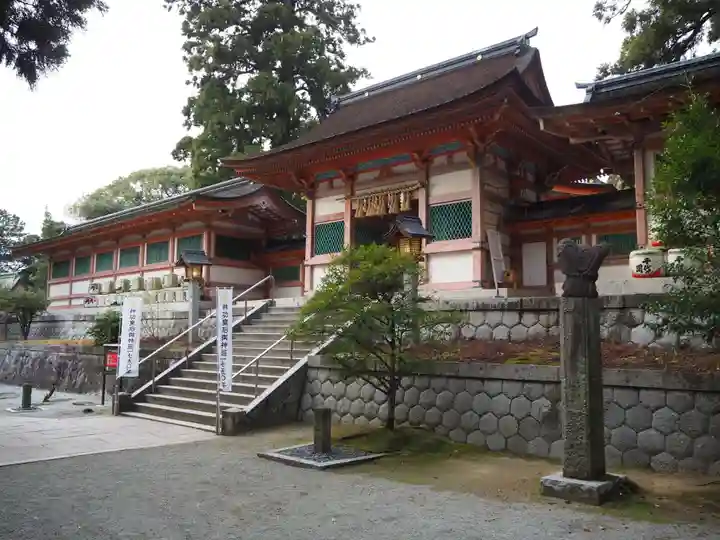 香椎宮の山門・神門