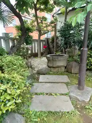 湯島御霊社(東京都)