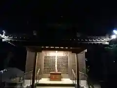 熊野神社の本殿