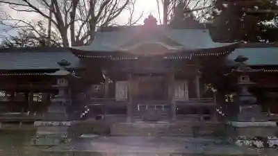 諏訪護国神社の本殿・本堂