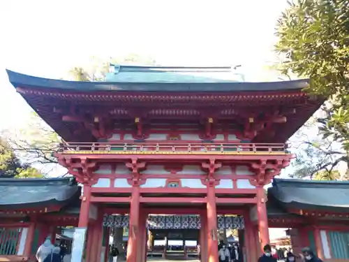 武蔵一宮氷川神社の山門・神門