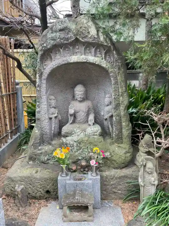 極楽寺の{uncategorized: "未分類", other: "その他", undefined: "問題あり", building: "その他建物", grave: "お墓", sacred_gate: "鳥居", guardian: "狛犬", statue: "像", buddha: "仏像", history: "歴史", nature: "自然", garden: "庭園", animal: "動物", pagoda: "塔", temizu: "手水舎", mountain_gate: "山門・神門", sanctuary: "本殿・本堂", subordinate: "末社・摂社", art: "芸術", scenery: "景色", jizo: "地蔵", ema: "絵馬", goshuin: "御朱印", omikuji: "おみくじ", items: "授与品その他", amulet: "お守り", goshuincho: "御朱印帳", eats: "食事", festival: "お祭り", votive_dance: "神楽", shichigosan: "七五三参", wedding: "結婚式", experience: "体験その他", initially: "初詣", around: "周辺", anti_infection: "感染症対策"}