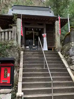 涌釜神社の本殿・本堂