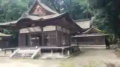 油日神社の本殿