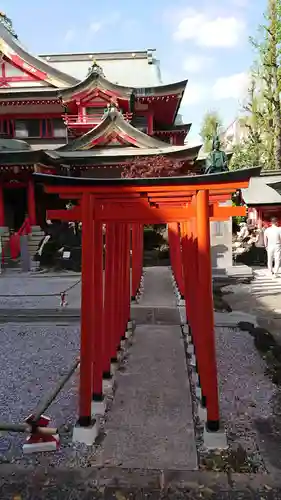 京濱伏見稲荷神社の鳥居