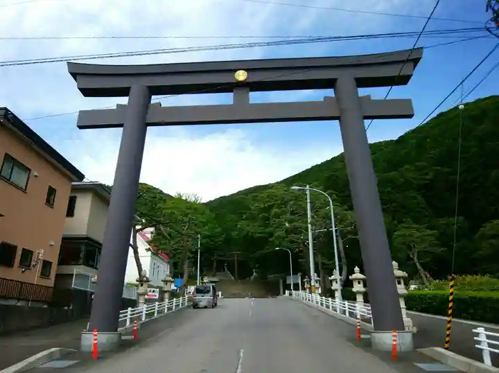 函館八幡宮の鳥居