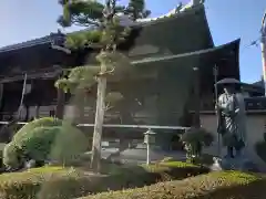 荘厳寺の本殿