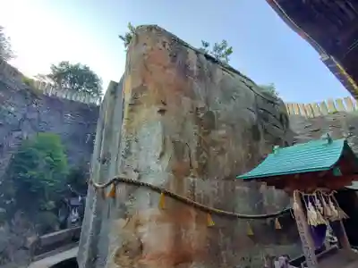 生石神社の本殿・本堂