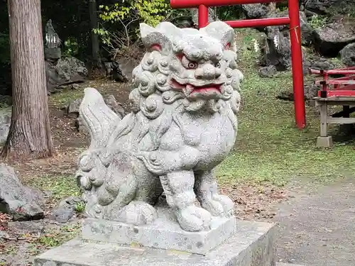 大臼山神社の狛犬