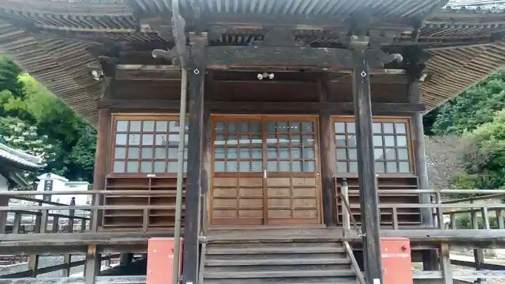 慈眼院の本殿・本堂