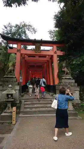 伏見稲荷大社の鳥居