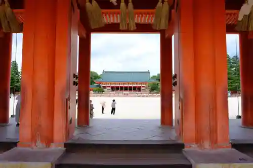 平安神宮の山門・神門