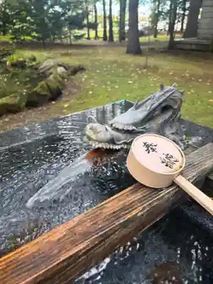 音更神社の手水舎