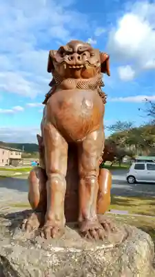 安仁神社の狛犬