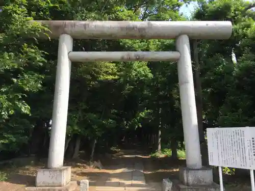 神明神社の鳥居