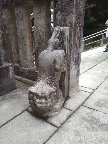 伊奈波神社の狛犬