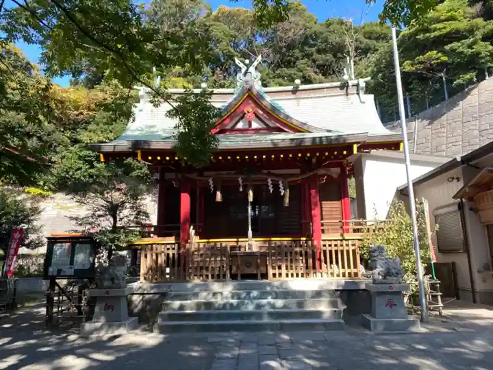 若宮八幡宮の本殿・本堂