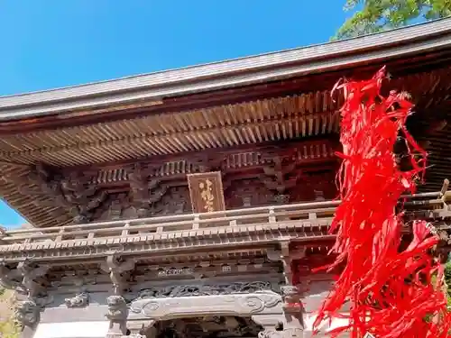 日牟禮八幡宮の山門