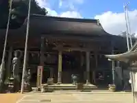 青岸渡寺の本殿・本堂