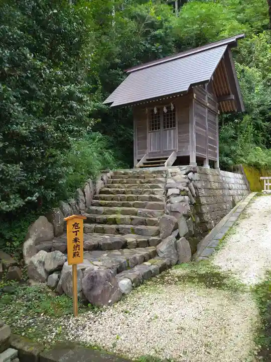高家神社の本殿・本堂