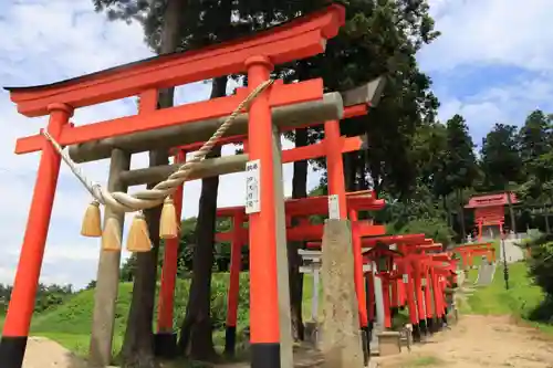 高屋敷稲荷神社の鳥居