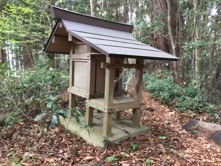 鷲子山上神社の末社・摂社