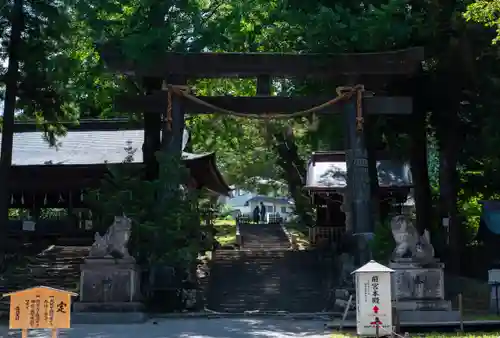 諏訪大社上社前宮(長野県)