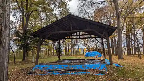 興国神社の建物その他