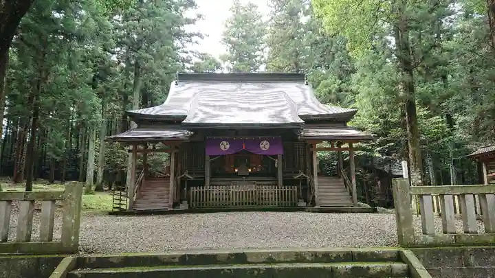 大田原神社の本殿・本堂