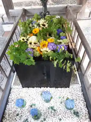 江南神社の手水舎