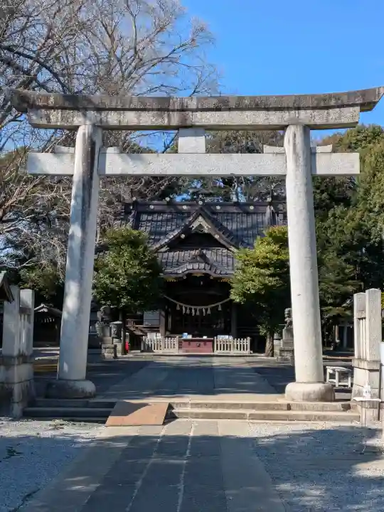 玉敷神社の{uncategorized: "未分類", other: "その他", undefined: "問題あり", building: "その他建物", grave: "お墓", sacred_gate: "鳥居", guardian: "狛犬", statue: "像", buddha: "仏像", history: "歴史", nature: "自然", garden: "庭園", animal: "動物", pagoda: "塔", temizu: "手水舎", mountain_gate: "山門・神門", sanctuary: "本殿・本堂", subordinate: "末社・摂社", art: "芸術", scenery: "景色", jizo: "地蔵", ema: "絵馬", goshuin: "御朱印", omikuji: "おみくじ", items: "授与品その他", amulet: "お守り", goshuincho: "御朱印帳", eats: "食事", festival: "お祭り", votive_dance: "神楽", shichigosan: "七五三参", wedding: "結婚式", experience: "体験その他", initially: "初詣", around: "周辺", anti_infection: "感染症対策"}