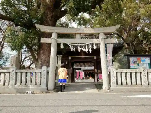 高忍日賣神社の鳥居