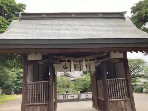 村山神社の山門