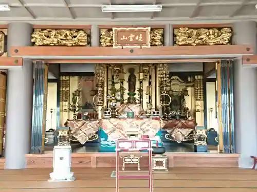 顕宗寺の本殿・本堂