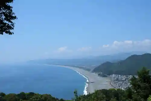 花窟神社の周辺