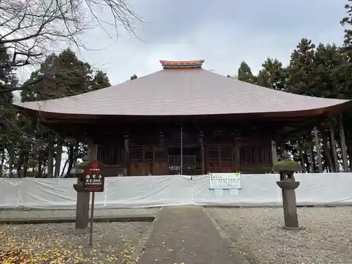 勝常寺の本殿・本堂