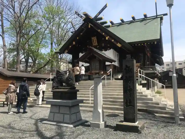 札幌諏訪神社の本殿・本堂