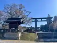 吉野神宮の{uncategorized: "未分類", other: "その他", undefined: "問題あり", building: "その他建物", grave: "お墓", sacred_gate: "鳥居", guardian: "狛犬", statue: "像", buddha: "仏像", history: "歴史", nature: "自然", garden: "庭園", animal: "動物", pagoda: "塔", temizu: "手水舎", mountain_gate: "山門・神門", sanctuary: "本殿・本堂", subordinate: "末社・摂社", art: "芸術", scenery: "景色", jizo: "地蔵", ema: "絵馬", goshuin: "御朱印", omikuji: "おみくじ", items: "授与品その他", amulet: "お守り", goshuincho: "御朱印帳", eats: "食事", festival: "お祭り", votive_dance: "神楽", shichigosan: "七五三参", wedding: "結婚式", experience: "体験その他", initially: "初詣", around: "周辺", anti_infection: "感染症対策"}