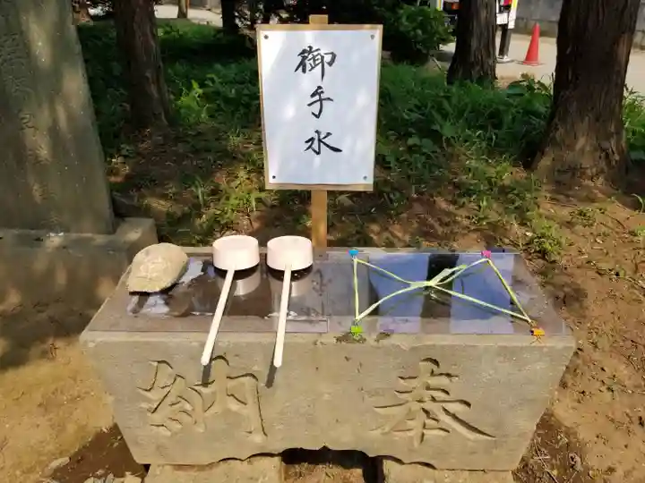 伏木香取神社の手水舎