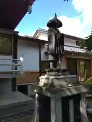 清瀧院の像