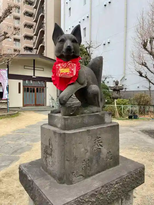 千束稲荷神社の{uncategorized: "未分類", other: "その他", undefined: "問題あり", building: "その他建物", grave: "お墓", sacred_gate: "鳥居", guardian: "狛犬", statue: "像", buddha: "仏像", history: "歴史", nature: "自然", garden: "庭園", animal: "動物", pagoda: "塔", temizu: "手水舎", mountain_gate: "山門・神門", sanctuary: "本殿・本堂", subordinate: "末社・摂社", art: "芸術", scenery: "景色", jizo: "地蔵", ema: "絵馬", goshuin: "御朱印", omikuji: "おみくじ", items: "授与品その他", amulet: "お守り", goshuincho: "御朱印帳", eats: "食事", festival: "お祭り", votive_dance: "神楽", shichigosan: "七五三参", wedding: "結婚式", experience: "体験その他", initially: "初詣", around: "周辺", anti_infection: "感染症対策"}