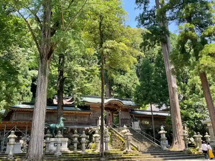 岡太神社・大瀧神社の本殿・本堂
