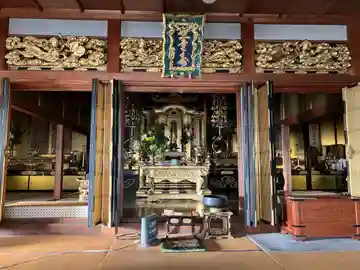 三月寺の本殿・本堂