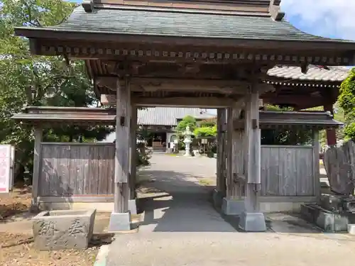 宝勝院の山門・神門