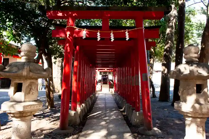 花園神社の鳥居