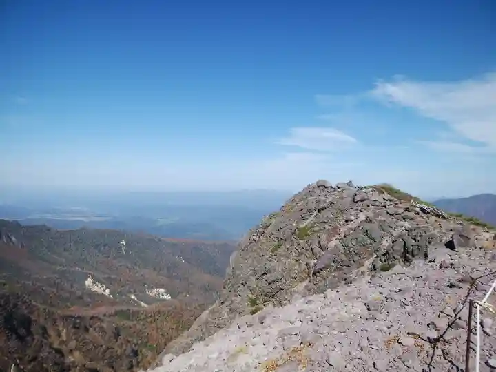 祠(大雪神社奥の院)の景色