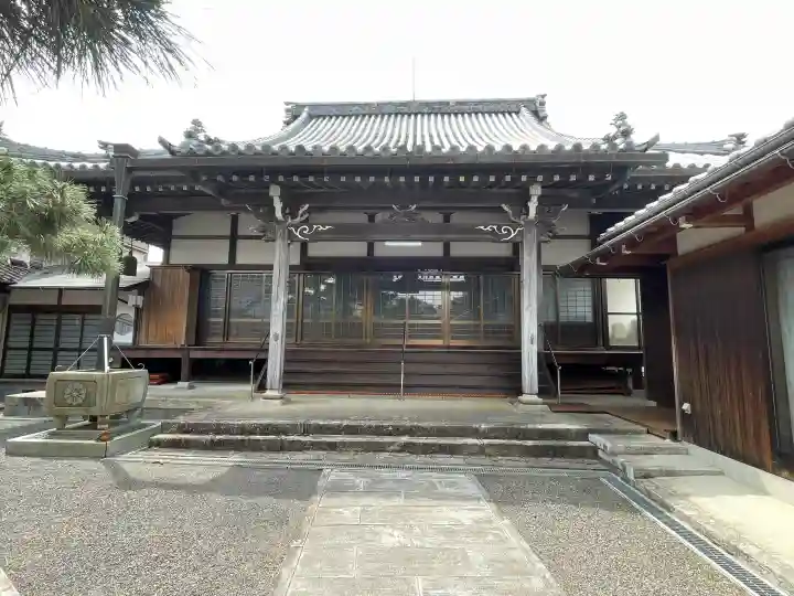 誓敬寺の{uncategorized: "未分類", other: "その他", undefined: "問題あり", building: "その他建物", grave: "お墓", sacred_gate: "鳥居", guardian: "狛犬", statue: "像", buddha: "仏像", history: "歴史", nature: "自然", garden: "庭園", animal: "動物", pagoda: "塔", temizu: "手水舎", mountain_gate: "山門・神門", sanctuary: "本殿・本堂", subordinate: "末社・摂社", art: "芸術", scenery: "景色", jizo: "地蔵", ema: "絵馬", goshuin: "御朱印", omikuji: "おみくじ", items: "授与品その他", amulet: "お守り", goshuincho: "御朱印帳", eats: "食事", festival: "お祭り", votive_dance: "神楽", shichigosan: "七五三参", wedding: "結婚式", experience: "体験その他", initially: "初詣", around: "周辺", anti_infection: "感染症対策"}