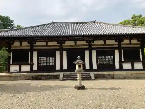 秋篠寺(奈良県)