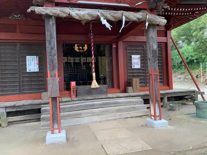 比比多神社(子易明神)の本殿・本堂