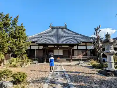 龍雲寺の本殿・本堂